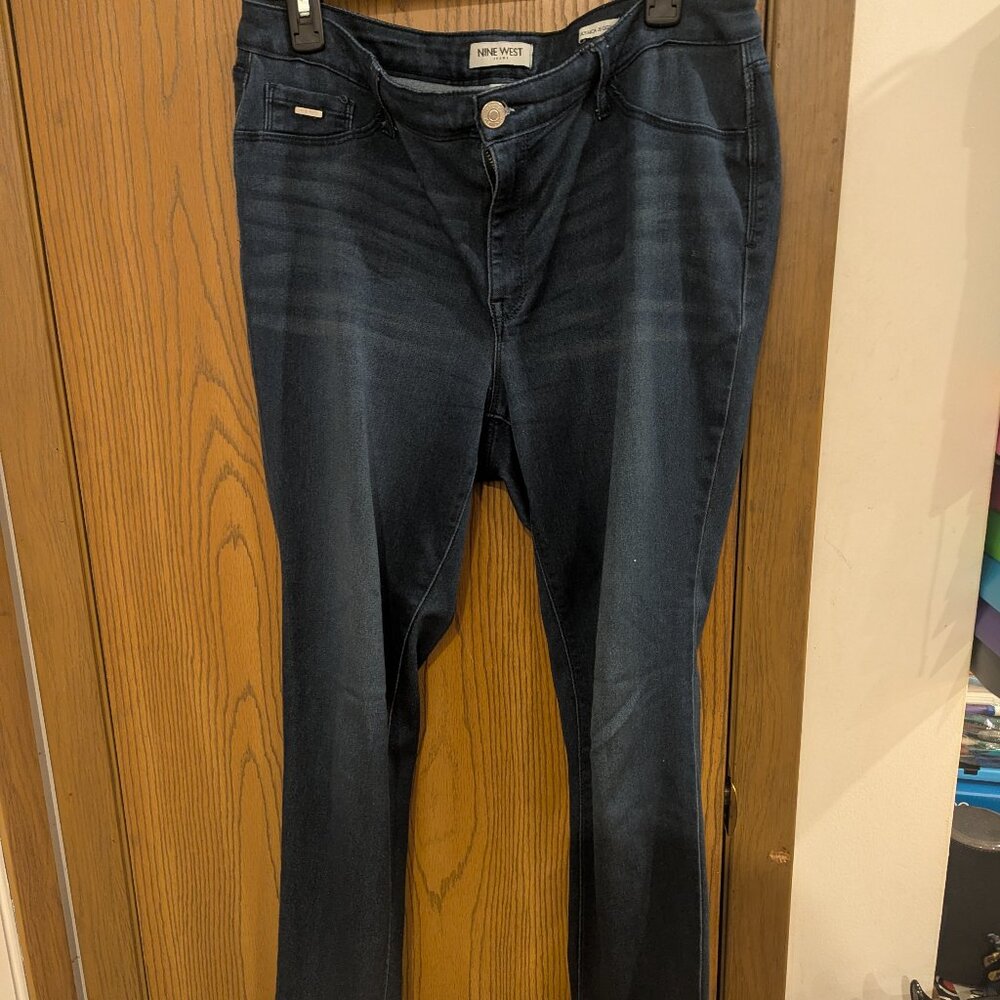 Nine West "Jessica Jegging" Size 14 Blue Jeans